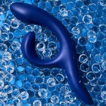 We-Vibe Nova 2 rabbit vibrator