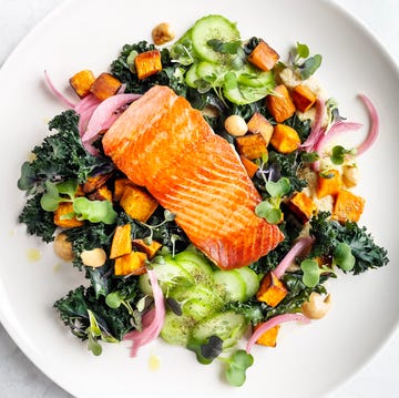 What to Eat on GLP-1: A Nutritionist’s High-Protein Meal Plan grilled salmon fillet with fresh salad and vegetables as part of a high protein glp 1 meal plan