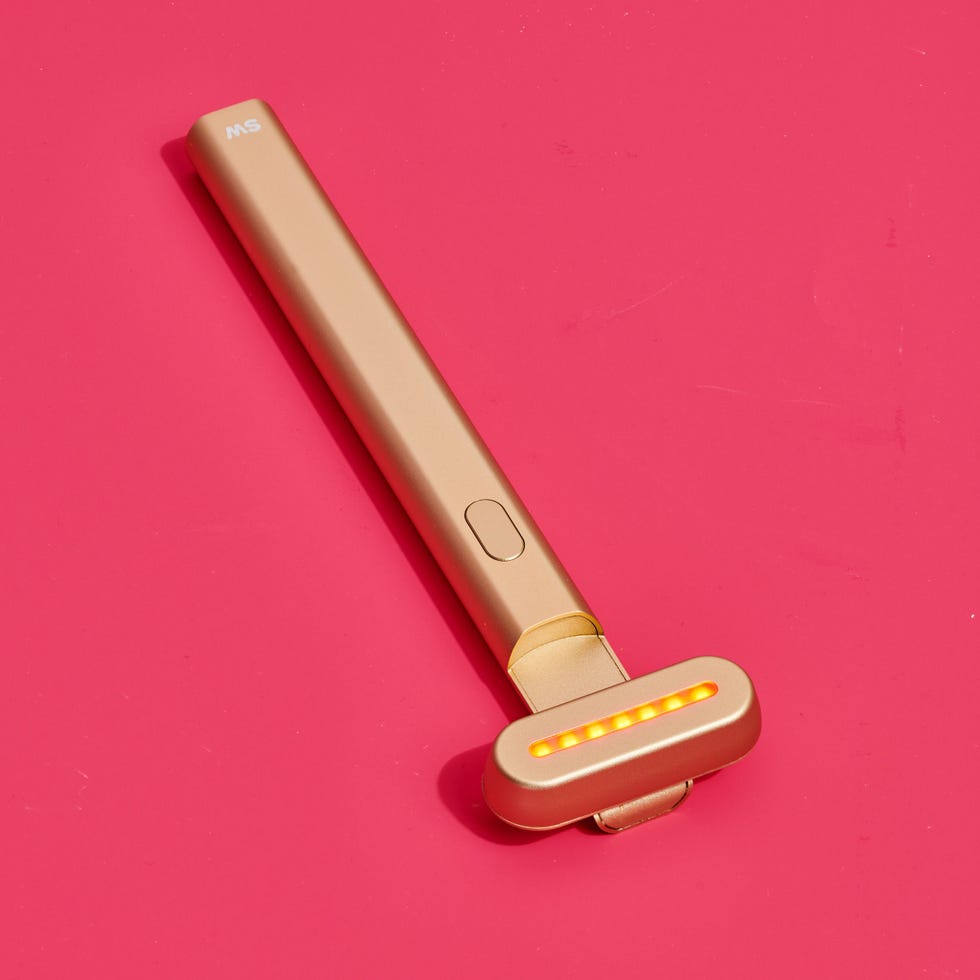 4-in-1 Radiant Renewal Skincare Wand