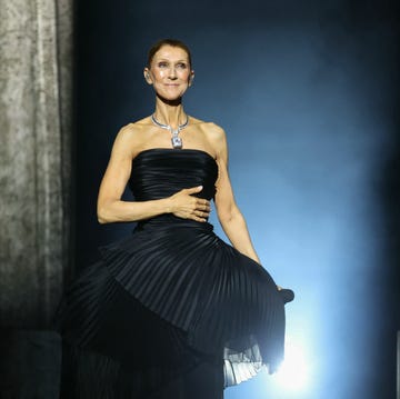 céline dion performing on stage during her paris comeback concert