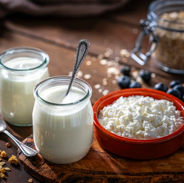 yogur griego o queso cottage