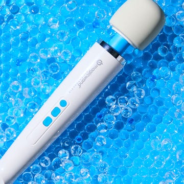 Magic Wand Rechargeable vibrator review