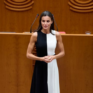 reina letizia brazos